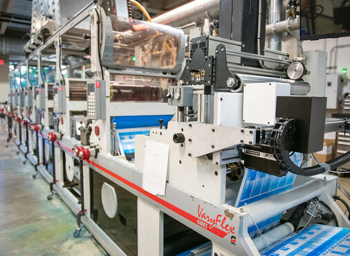Narrow-web flexible packing printing machine